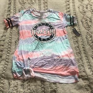 Faith Graphic Tee
